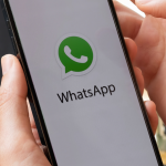 WhatsApp Rivoluziona l’App con l’AI: La Funzione ‘Ask Meta AI’ Distrugge le Fake News (Ecco Come!)