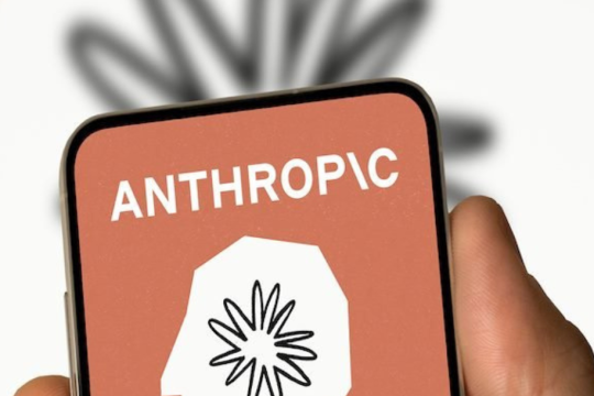 Claude conquista il futuro: Anthropic lancia Opus 4.5 con integrazioni in Chrome ed Excel