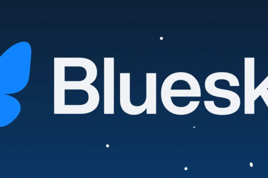 Bluesky sorpassa i 40 milioni di utenti e introduce i “Non Mi Piace”: cosa cambia sul social network